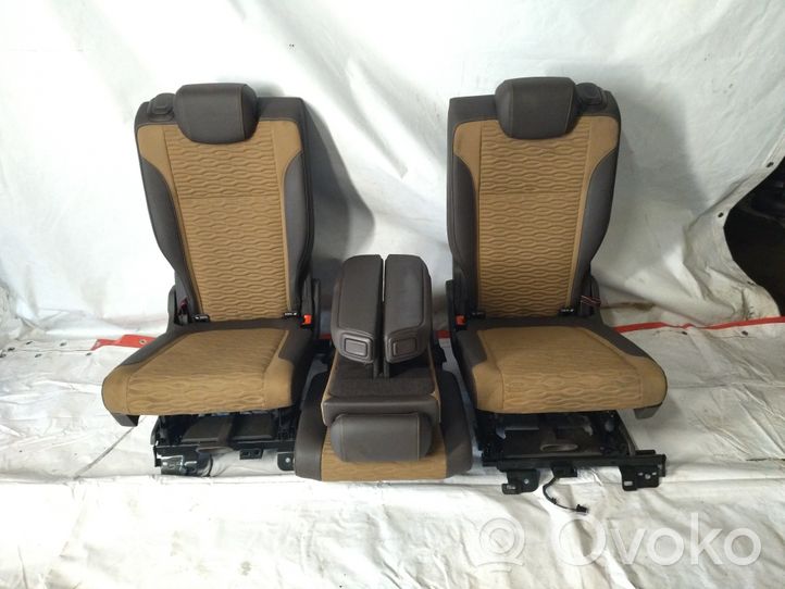 Opel Zafira C Seat set 