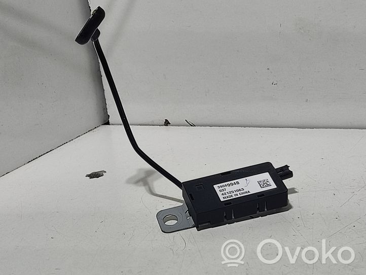 Chevrolet Cruze II Amplificatore antenna 39089948