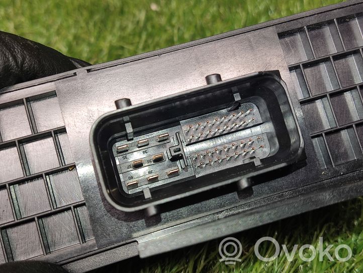 Audi A8 S8 D3 4E Unité de contrôle à bord d'alimentation 4E0907280D