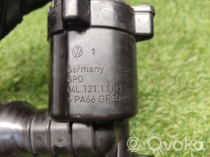 Audi A3 S3 8V Termostato/alloggiamento del termostato 04L121111H