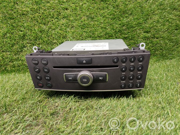 Mercedes-Benz C W204 Unità principale autoradio/CD/DVD/GPS A2049008205