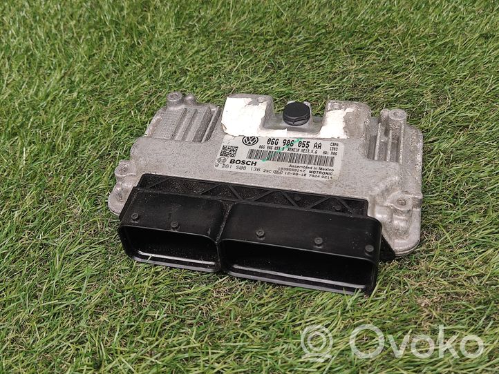 Volkswagen Jetta VI Unité de commande, module ECU de moteur 06G906055AA