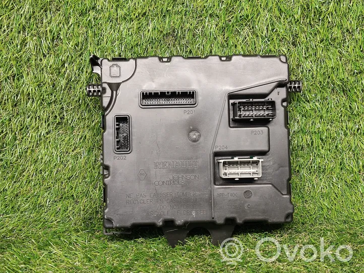 Opel Movano B Module confort 284B10516R