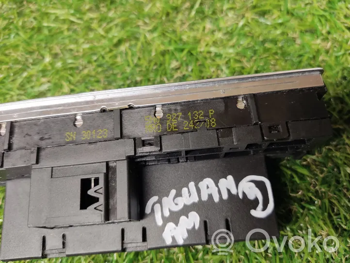 Volkswagen Tiguan ESP (stability program) switch 5N0927132P