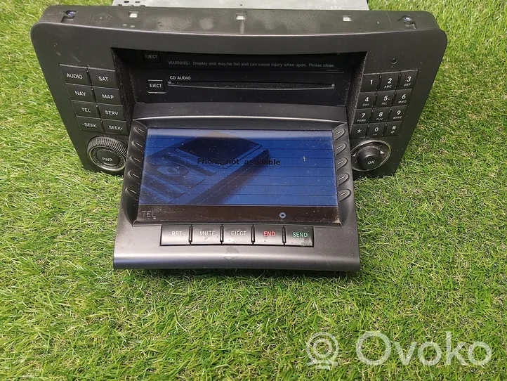 Mercedes-Benz ML W164 Unità principale autoradio/CD/DVD/GPS A1648200679