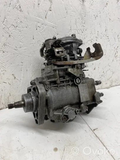 Volkswagen PASSAT B3 Fuel injection high pressure pump 028130107K