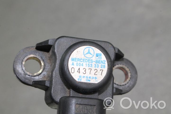 Mercedes-Benz SLK R171 Capteur de pression d'air A0041533328