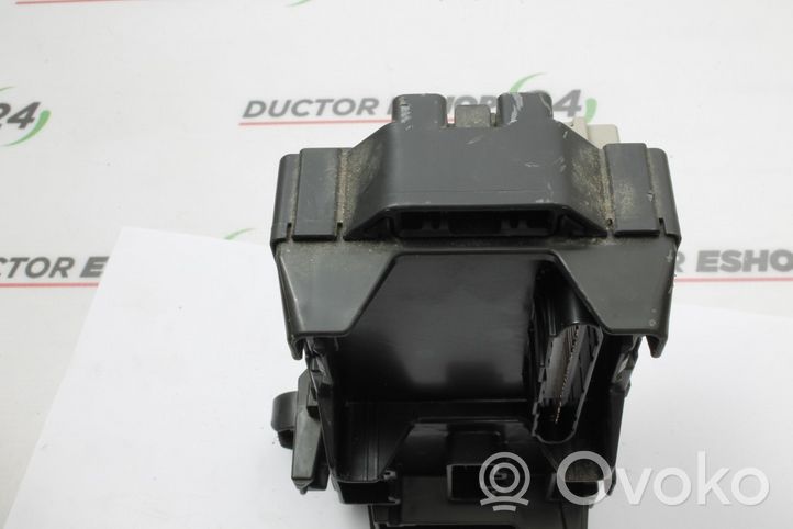 Daihatsu Sirion Module de fusibles 