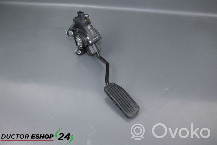 Honda Insight Accelerator throttle pedal TF0G0