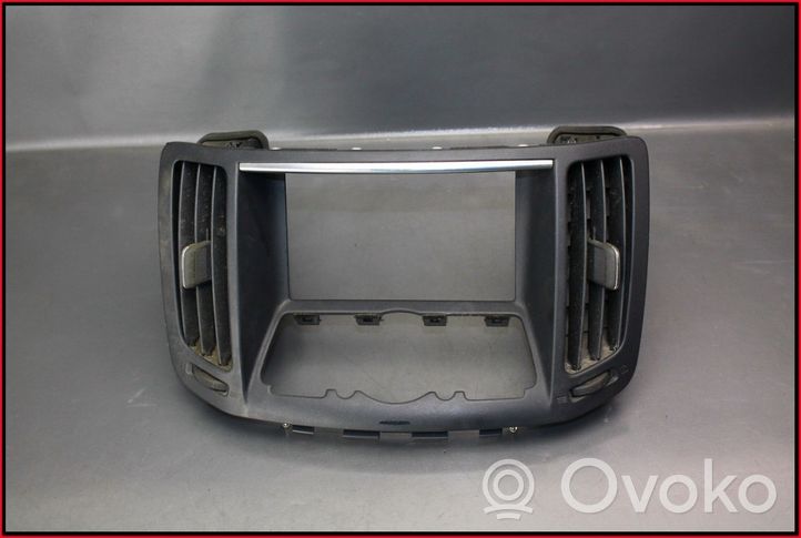 Infiniti G37 Griglia di ventilazione centrale cruscotto 68270JK00A