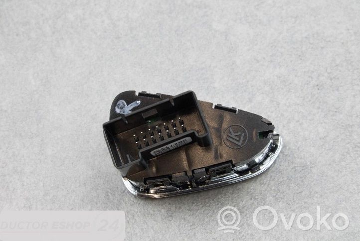 Opel Corsa E Steering wheel buttons/switches 13363827