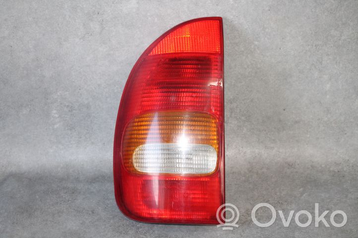 Opel Corsa B Feux arrière / postérieurs 