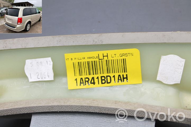 Dodge Grand Caravan Poignée de maintien plafond avant 1AR41BD1AH