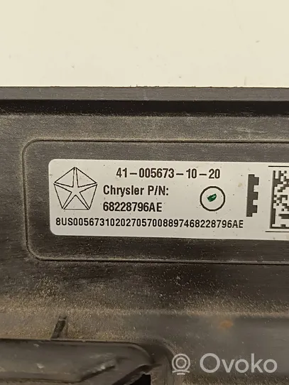 Chrysler Pacifica Moduł / Sterownik systemu uruchamiania bezkluczykowego 68228796AE