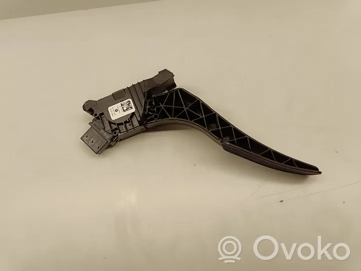 Chrysler Pacifica Accelerator throttle pedal 04581677AB