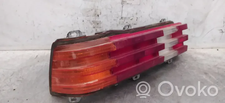 Mercedes-Benz E W123 Lampa tylna 