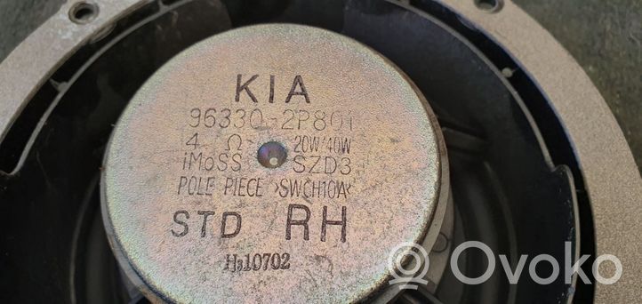 KIA Sorento Enceinte haute fréquence dans les portes arrière 