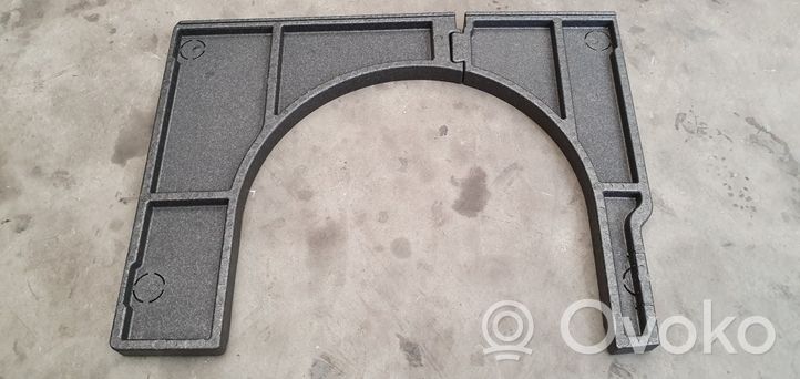 Ford Focus Trunk bottom trim panel 