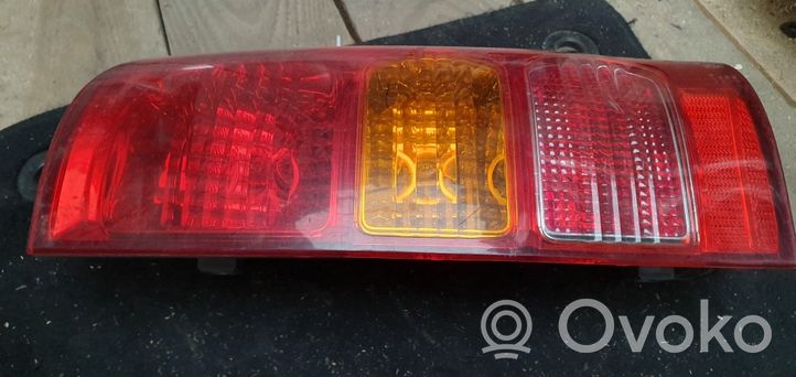 Toyota Hilux (AN10, AN20, AN30) Rear/tail lights 