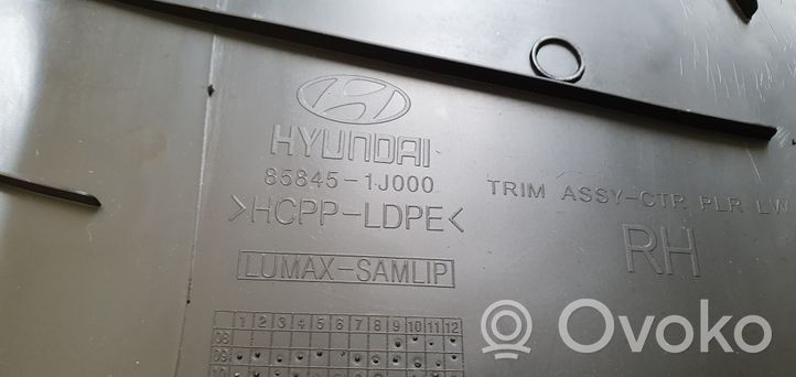 Hyundai i20 (PB PBT) Pilari (keski-) 