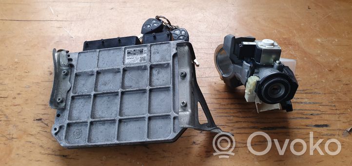 Toyota Avensis T270 Calculateur moteur ECU 