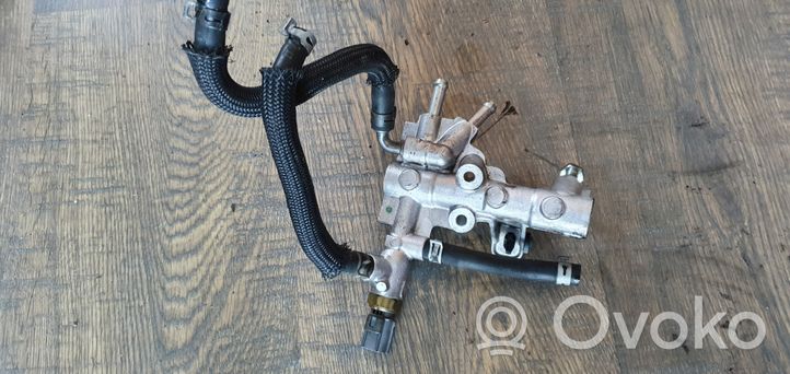 Mazda 6 Tuyau d'alimentation conduite de carburant 