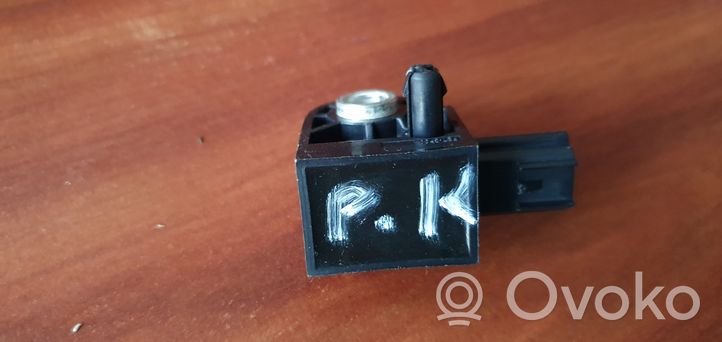 Hyundai ix20 Airbag deployment crash/impact sensor 