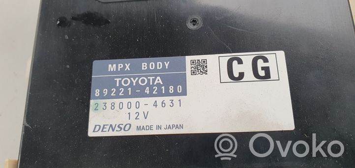 Toyota RAV 4 (XA40) Module confort 