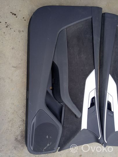 Audi A5 Istuimien ja ovien verhoilusarja 