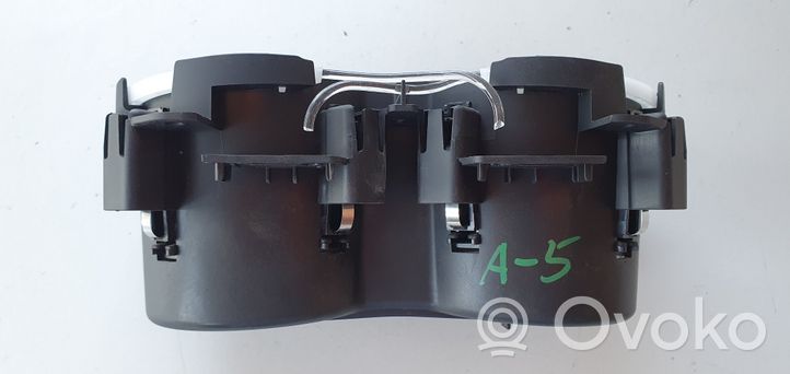 Audi A5 Cup holder front 