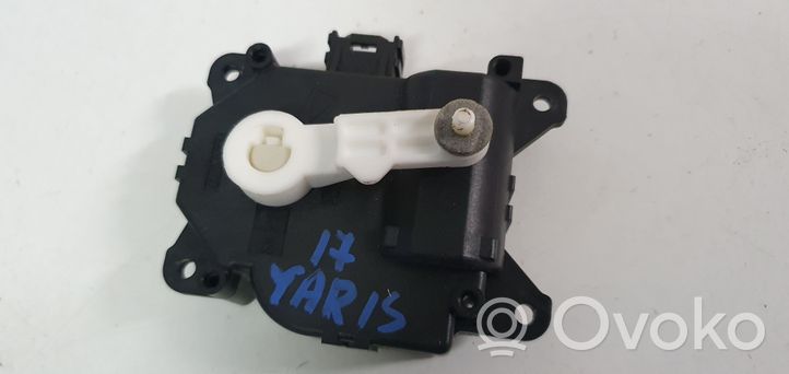 Toyota Yaris Motorino attuatore ricircolo aria dell’A/C 