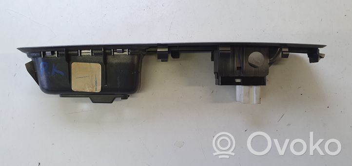 Subaru B9 Tribeca Support bouton lève vitre porte avant 