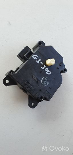 Lexus GS 300 350 430 450H Motor/activador trampilla del aire acondicionado (A/C) 