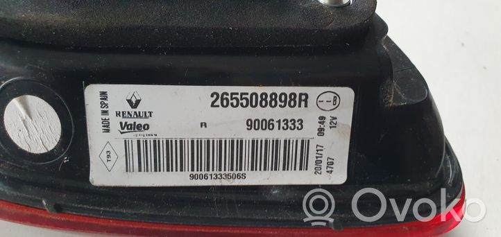 Renault Kadjar Takaluukun takavalot 