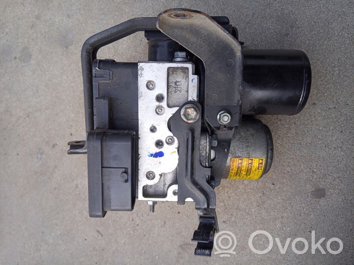 Lexus RX 330 - 350 - 400H ABS-pumppu 