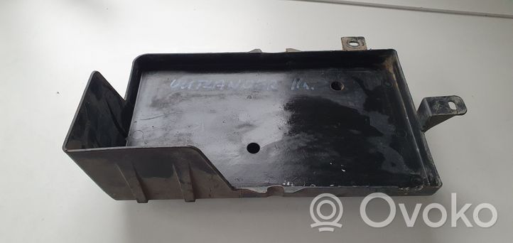 Mitsubishi Outlander Battery tray 