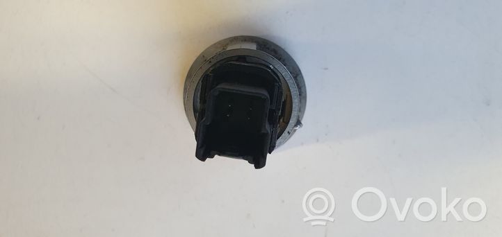 Ford Grand C-MAX Bouton poussoir de démarrage du moteur 