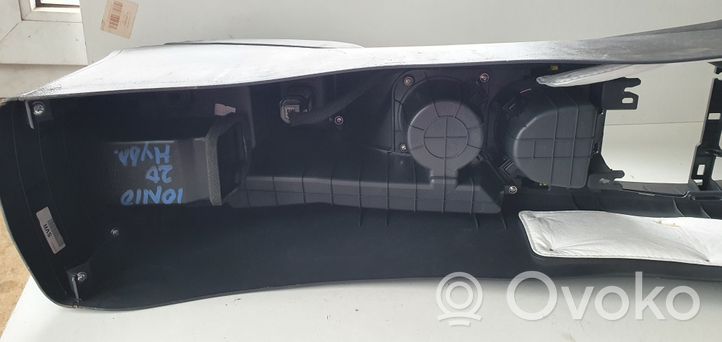 Hyundai Ioniq Center console 