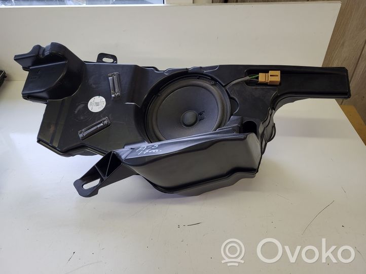 Audi A5 Subwoofer-bassokaiutin 