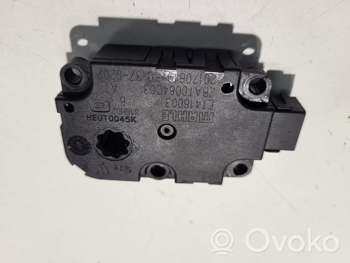 Audi A5 Motor/activador trampilla del aire acondicionado (A/C) 