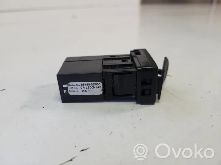 Toyota Verso Connecteur/prise USB 