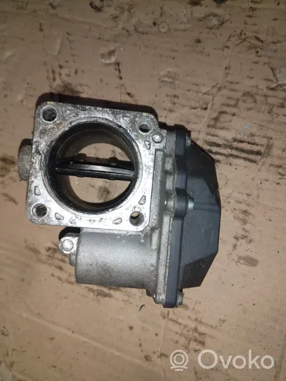 Hyundai i30 Throttle valve 