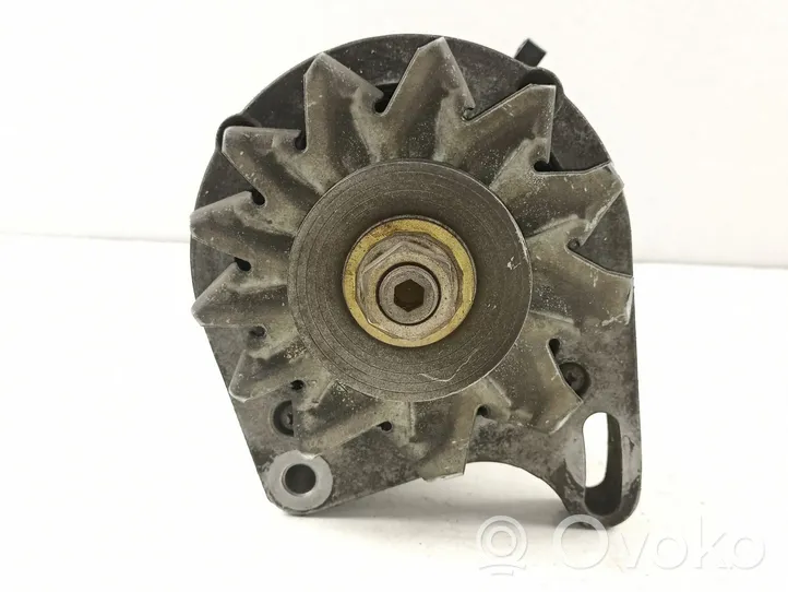 Seat Ibiza I (021A) Generatore/alternatore 9120144273