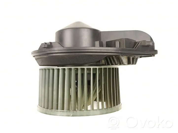 Volkswagen Passat Alltrack Ventola riscaldamento/ventilatore abitacolo 8D1820021