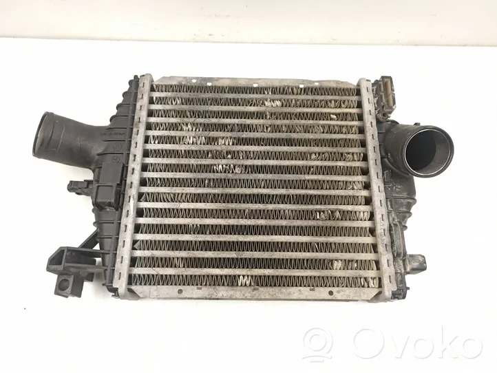 Mercedes-Benz Vito Viano W638 Radiatore di raffreddamento A6385012901