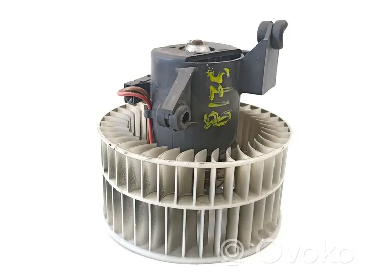 Mercedes-Benz A W169 Ventola riscaldamento/ventilatore abitacolo A1688201642