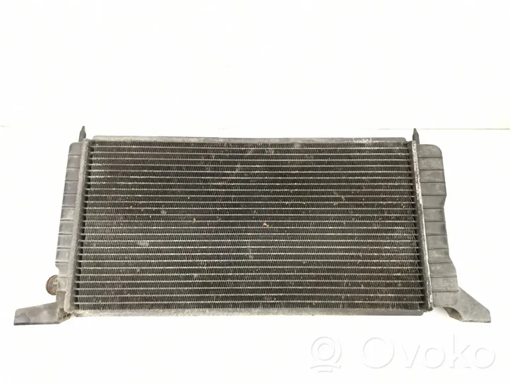 Ford Escort Radiateur de refroidissement 89AB8005FA