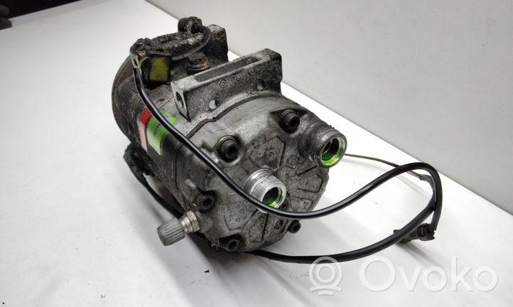 Audi A8 S8 D2 4D Compressore aria condizionata (A/C) (pompa) 077260803AE