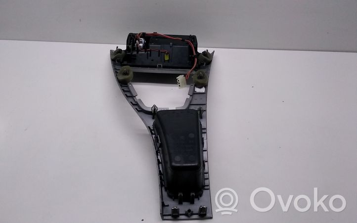 BMW 3 E90 E91 Consola de plástico de la palanca de cambios 7118040