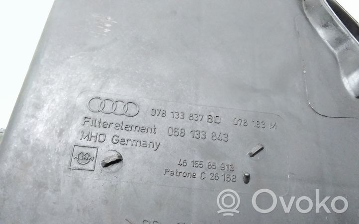 Audi A6 S6 C5 4B Boîtier de filtre à air 078133837